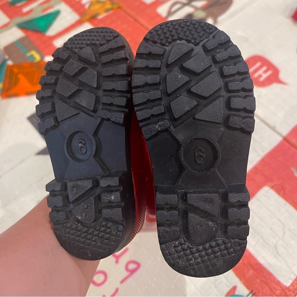Red toddler rain boots - Picture 5 of 5